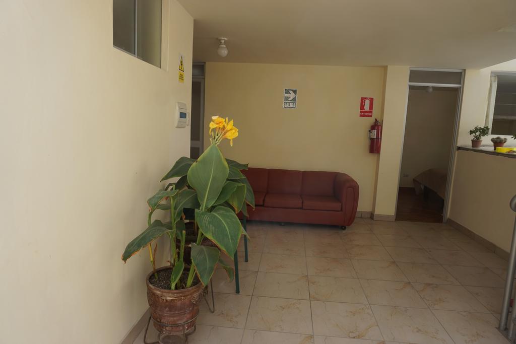 Residencial Mamamia Hotell Tacna Exteriör bild