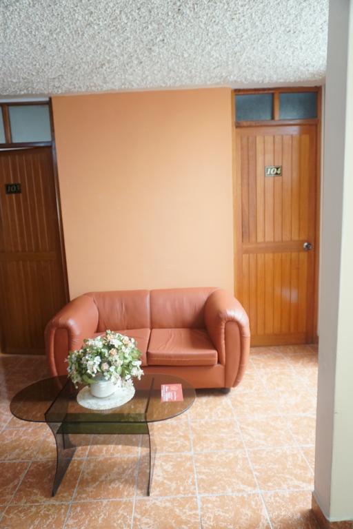 Residencial Mamamia Hotell Tacna Exteriör bild