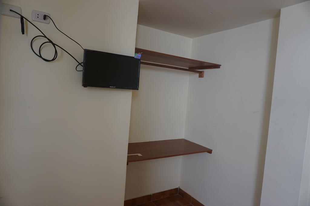 Residencial Mamamia Hotell Tacna Exteriör bild