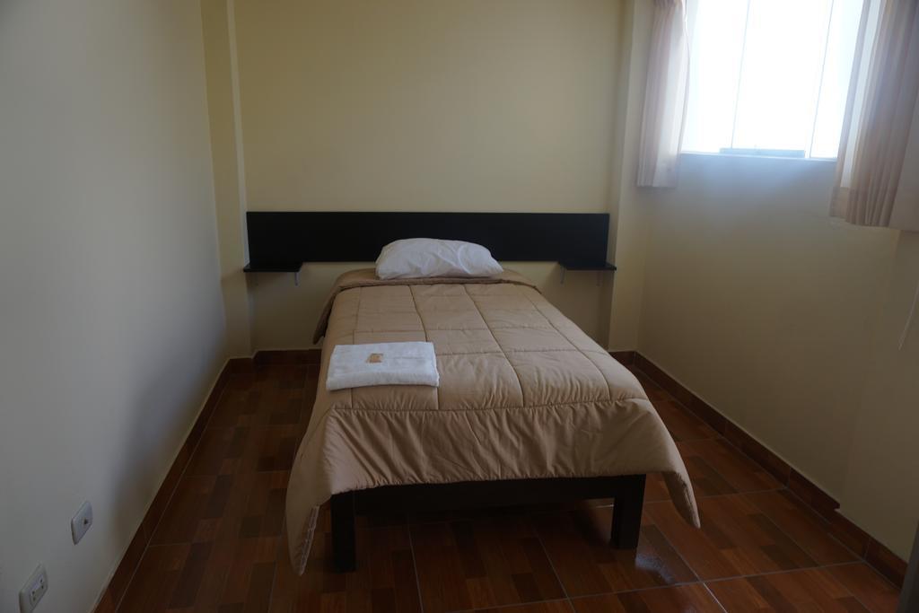 Residencial Mamamia Hotell Tacna Exteriör bild