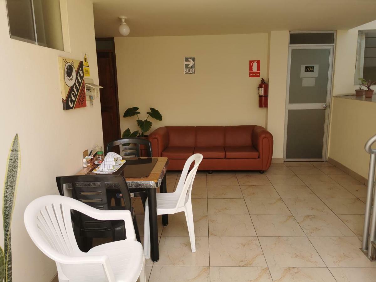 Residencial Mamamia Hotell Tacna Exteriör bild